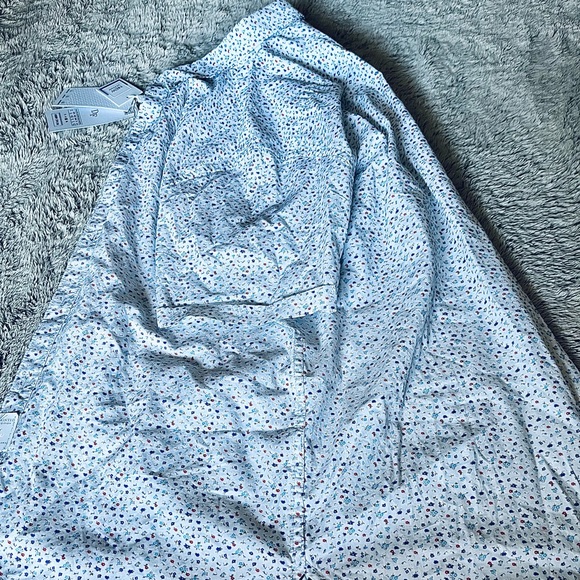 NWT-Denim & Flower short sleeve button up - Picture 1 of 3